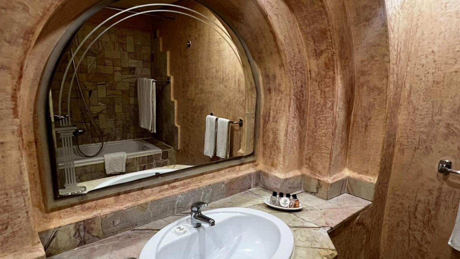 Hotel Lella Baya Hammamet Kültér fotó